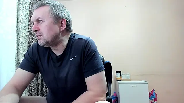 SanFrantsisko online show from February 2026 09:20:01 PM