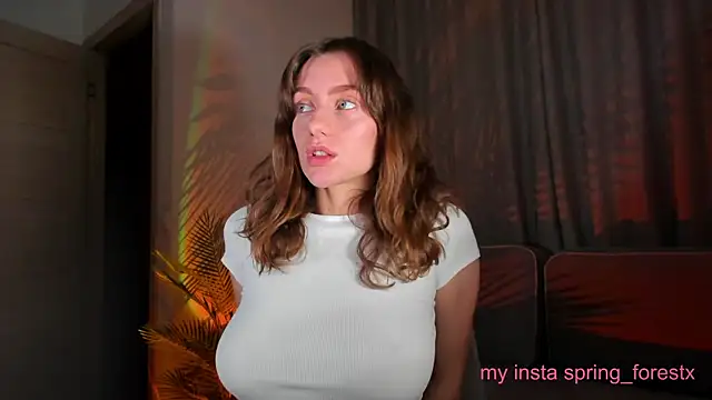 Snapshot of spring_forest chatting on January 2025 06:28:01 PM spring forest online show from January 2025 06:28:01 PM