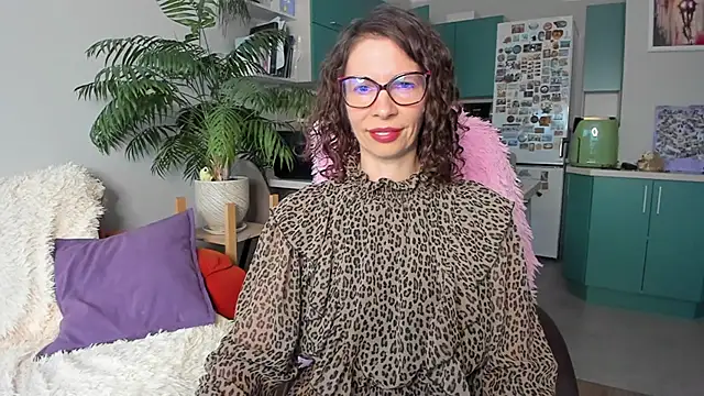 Snapshot of ChristinaGlory chatting on May 2026 06:09:01 PM ChristinaGlory online show from May 2026 06:09:01 PM