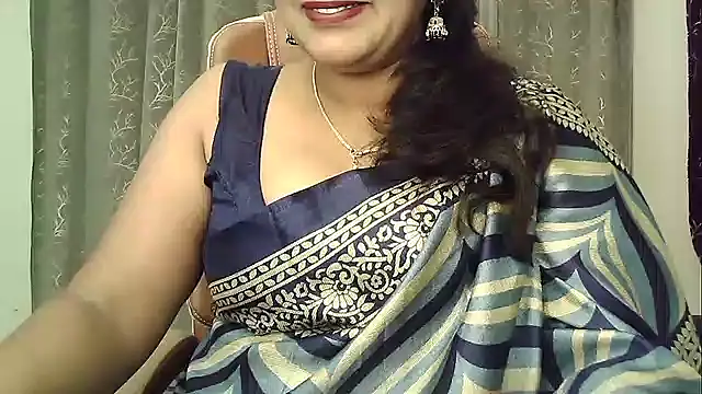 Snapshot of Spandana_Sweety chatting on July 2026 06:13:01 AM Spandana Sweety online show from July 2026 06:13:01 AM