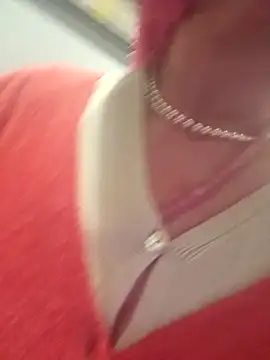 Snapshot of MucMilf59 chatting on October 2025 10:30:01 AM MucMilf59 online show from October 2025 10:30:01 AM