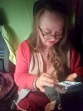 Snapshot of MucMilf59 chatting on November 2025 09:25:02 PM MucMilf59 online show from November 2025 09:25:02 PM