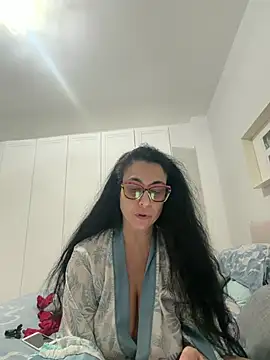 crudeliafrancy online show from March 2026 05:13:02 PM