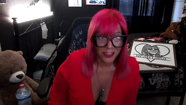 Snapshot of diavo72 chatting on June 2026 07:00:02 PM diavo72 online show from June 2026 07:00:02 PM