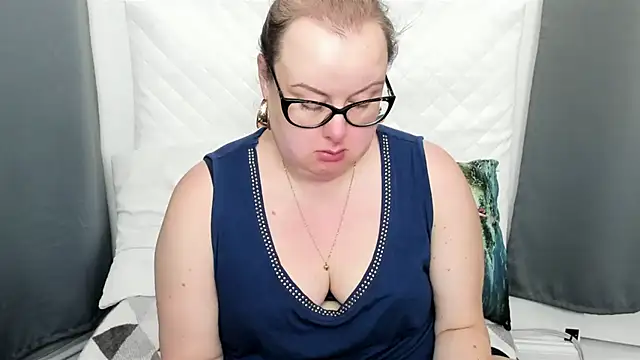 dirtyBonnie online show from November 2025 04:45:02 AM