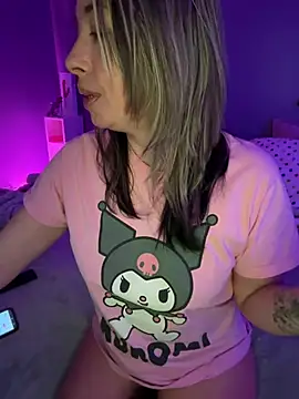 Snapshot of _NinaLuvSins_ chatting on February 2026 09:56:02 AM NinaLuvSins online show from February 2026 09:56:02 AM