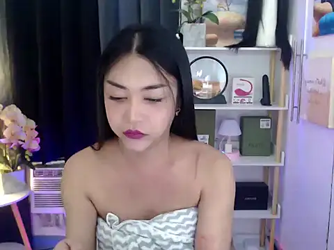 Snapshot of AsianMariaTs chatting on December 2024 01:33:02 PM AsianMariaTs online show from December 2024 01:33:02 PM