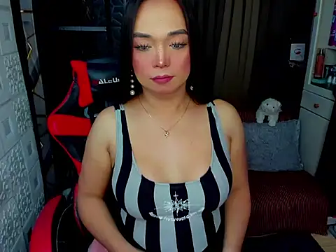 Snapshot of tssexylover chatting on December 2025 05:14:01 AM tssexylover online show from December 2025 05:14:01 AM