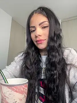 Lisegg  online show from February 2025 11:22:01 AM