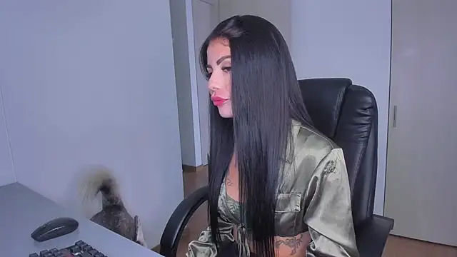 Lisegg  online show from February 2025 05:48:02 PM