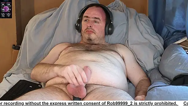 Snapshot of rob99999_2 chatting on March 2025 10:53:01 PM rob99999 2 online show from March 2025 10:53:01 PM