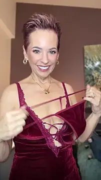 RubyLynne online show from April 2026 07:42:01 PM