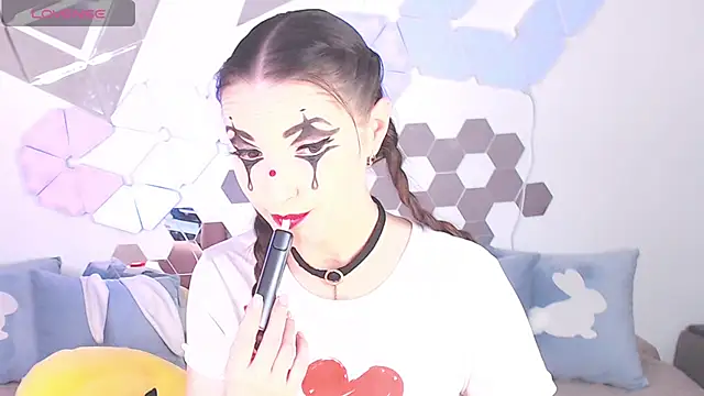 Snapshot of LexiKiss chatting on December 2024 09:19:02 AM LexiKiss online show from December 2024 09:19:02 AM