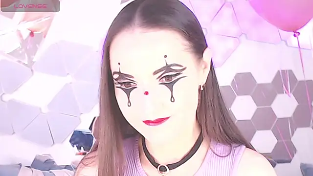 Snapshot of LexiKiss chatting on January 2025 07:05:01 AM LexiKiss online show from January 2025 07:05:01 AM