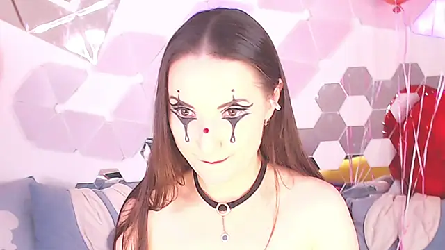 Snapshot of LexiKiss chatting on February 2025 12:06:02 PM LexiKiss online show from February 2025 12:06:02 PM