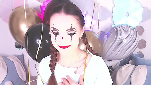 Snapshot of LexiKiss chatting on September 2025 07:41:01 AM LexiKiss online show from September 2025 07:41:01 AM