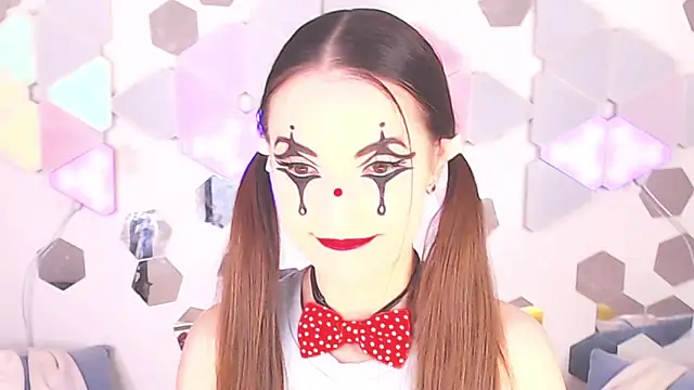 Snapshot of LexiKiss chatting on November 2025 11:05:01 PM LexiKiss online show from November 2025 11:05:01 PM