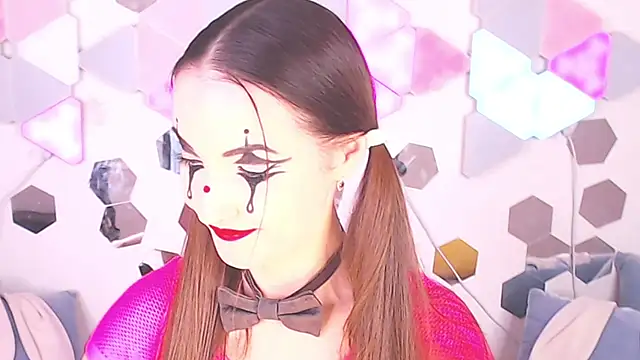 Snapshot of LexiKiss chatting on November 2025 10:45:01 PM LexiKiss online show from November 2025 10:45:01 PM