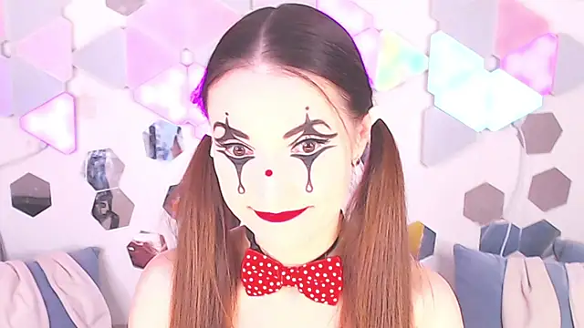 Snapshot of LexiKiss chatting on November 2025 10:35:01 PM LexiKiss online show from November 2025 10:35:01 PM