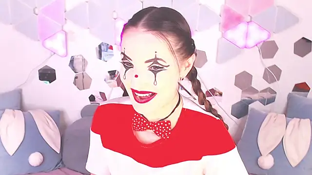 Snapshot of LexiKiss chatting on December 2025 10:59:02 PM LexiKiss online show from December 2025 10:59:02 PM