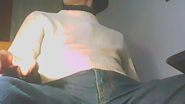 Snapshot of Moro_ra chatting on November 2025 07:24:01 PM Moro ra online show from November 2025 07:24:01 PM