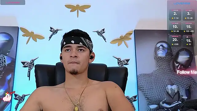 VikoHands online show from December 2024 09:25:02 PM