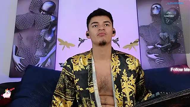 VikoHands online show from February 2025 07:59:01 PM