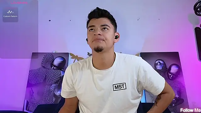 VikoHands online show from February 2026 08:34:02 AM