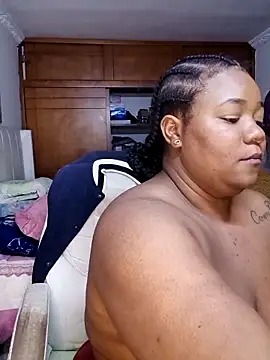 Snapshot of Daddys_girl1 chatting on March 2025 04:03:01 AM Daddys girl1 online show from March 2025 04:03:01 AM