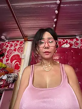 Snapshot of sweetieme chatting on June 2026 02:05:02 AM sweetieme online show from June 2026 02:05:02 AM