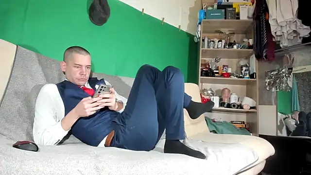 viraglaci18xh online show from February 2026 09:09:02 PM