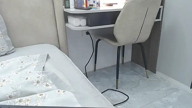 Hanako love online show from November 2025 03:45:02 PM