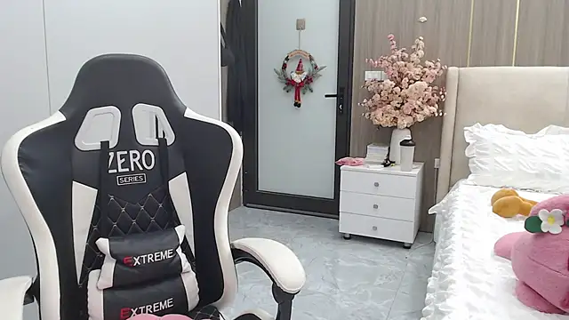 Hanako love online show from December 2025 03:40:02 PM