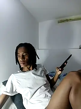 Snapshot of africa_deluxe chatting on November 2025 02:54:01 PM africa deluxe online show from November 2025 02:54:01 PM