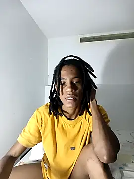 Snapshot of africa_deluxe chatting on November 2025 11:44:01 AM africa deluxe online show from November 2025 11:44:01 AM