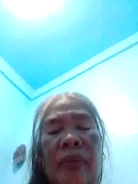 sexylizzy4u online show from October 2025 04:03:02 PM