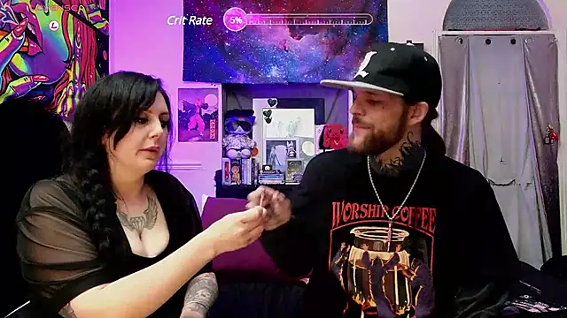 Snapshot of AltustThomas chatting on January 2025 11:53:02 PM AltustThomas online show from January 2025 11:53:02 PM