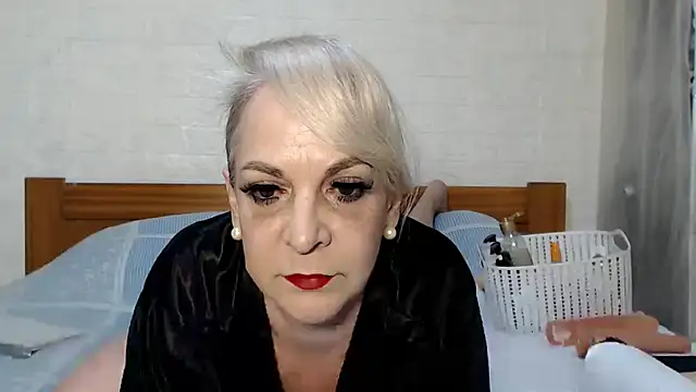 Snapshot of awild_kitten chatting on May 2026 09:37:01 AM awild kitten online show from May 2026 09:37:01 AM