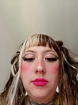 Snapshot of cindy_ink chatting on November 2025 06:34:02 PM cindy ink online show from November 2025 06:34:02 PM