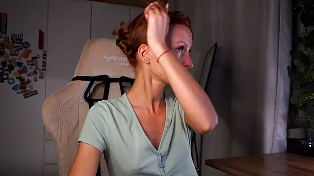 Liuba Fox online show from June 2026 08:39:02 PM