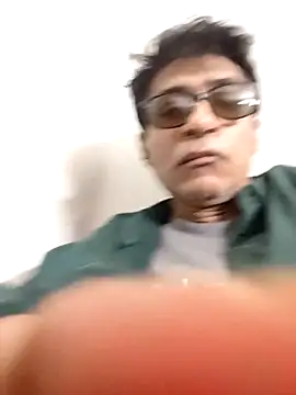 iamkahn 44 online show from February 2026 05:40:02 PM