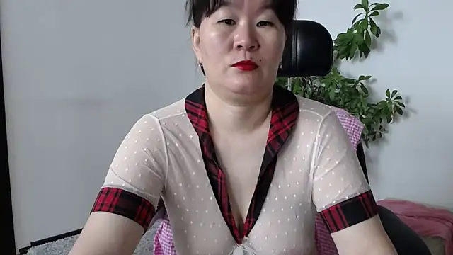 Akira xx online show from September 2025 02:24:02 AM