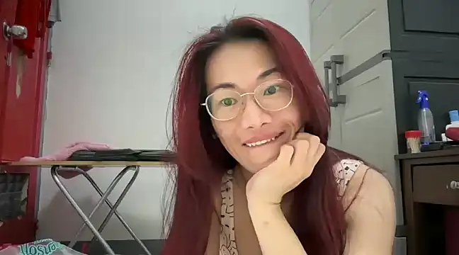 Snapshot of Jakolera2020 chatting on December 2024 05:31:02 AM Jakolera2020 online show from December 2024 05:31:02 AM