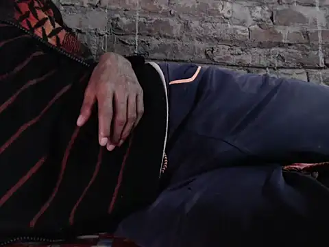 ThethunderPo online show from December 2024 03:13:02 PM