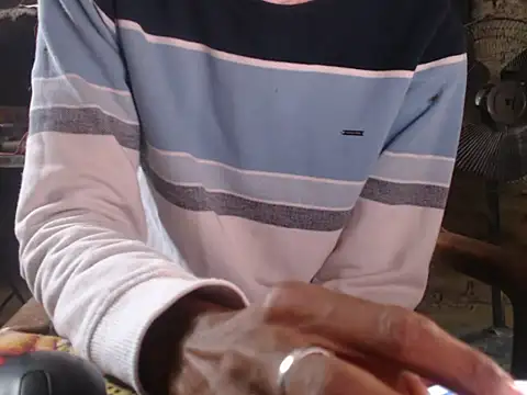 ThethunderPo online show from February 2025 02:42:02 AM