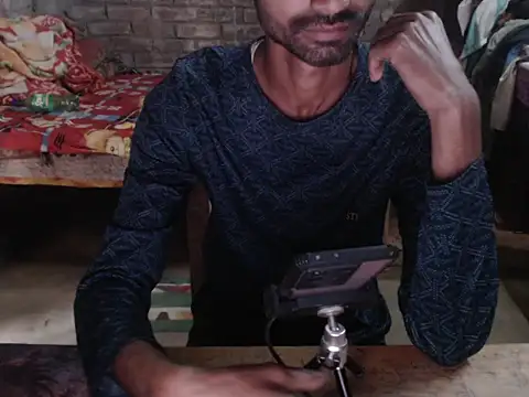 ThethunderPo online show from April 2026 04:21:02 AM