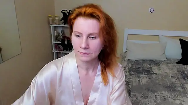 Snapshot of FoxySophia chatting on September 2025 01:11:01 AM FoxySophia online show from September 2025 01:11:01 AM