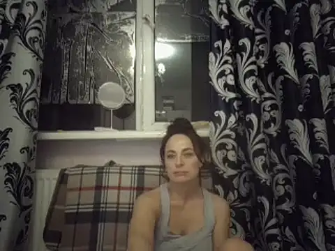 LindaStarS online show from March 2025 05:05:01 PM