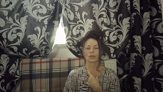 LindaStarS online show from January 2026 07:34:02 AM