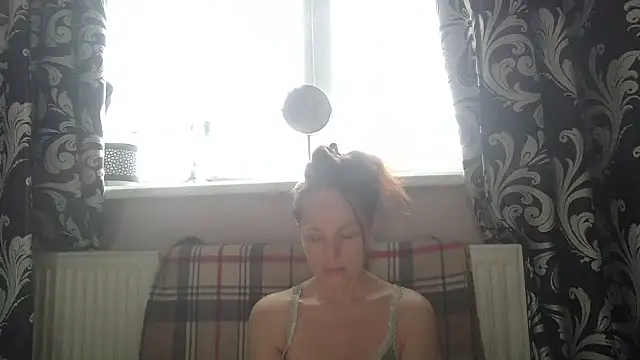 LindaStarS online show from March 2026 05:12:02 AM